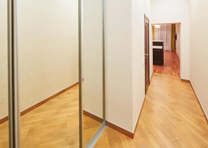 2 хв ходу до оперного театру!студія класс! Apartmán