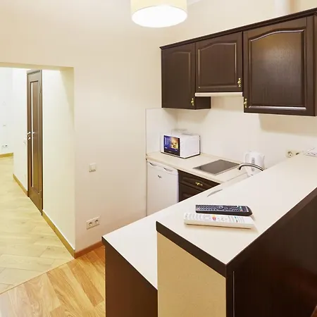 Apartmán 2 хв ходу до оперного театру!студія класс! *